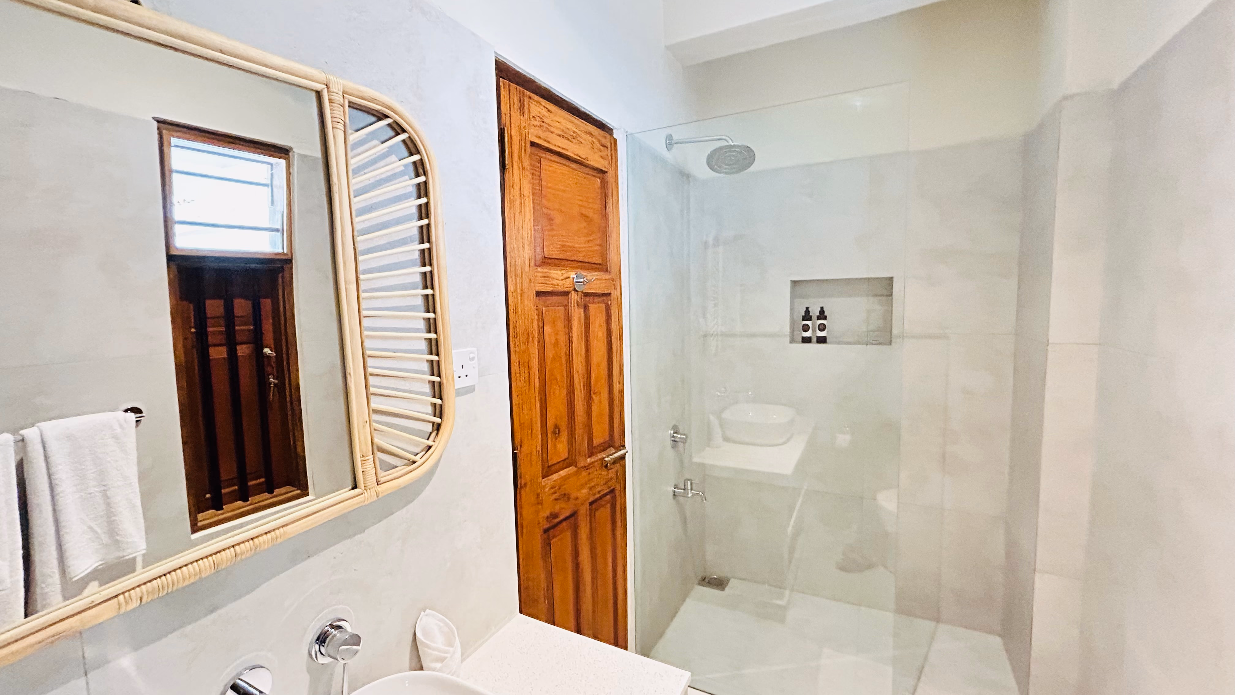 K2 Villa - Relaxing veranda or patio space.