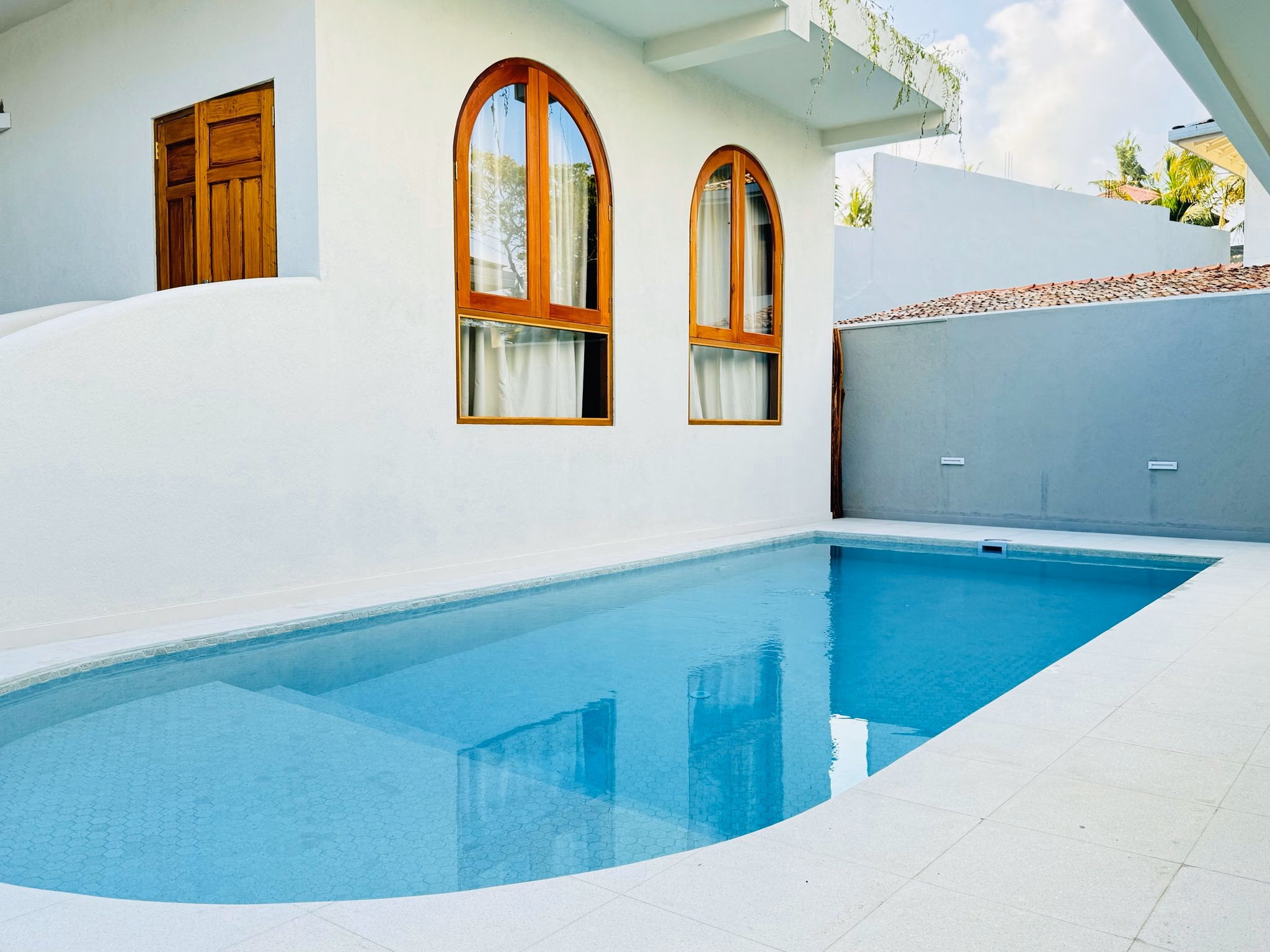 The Suite - Peaceful outdoor area offering a private retreat.