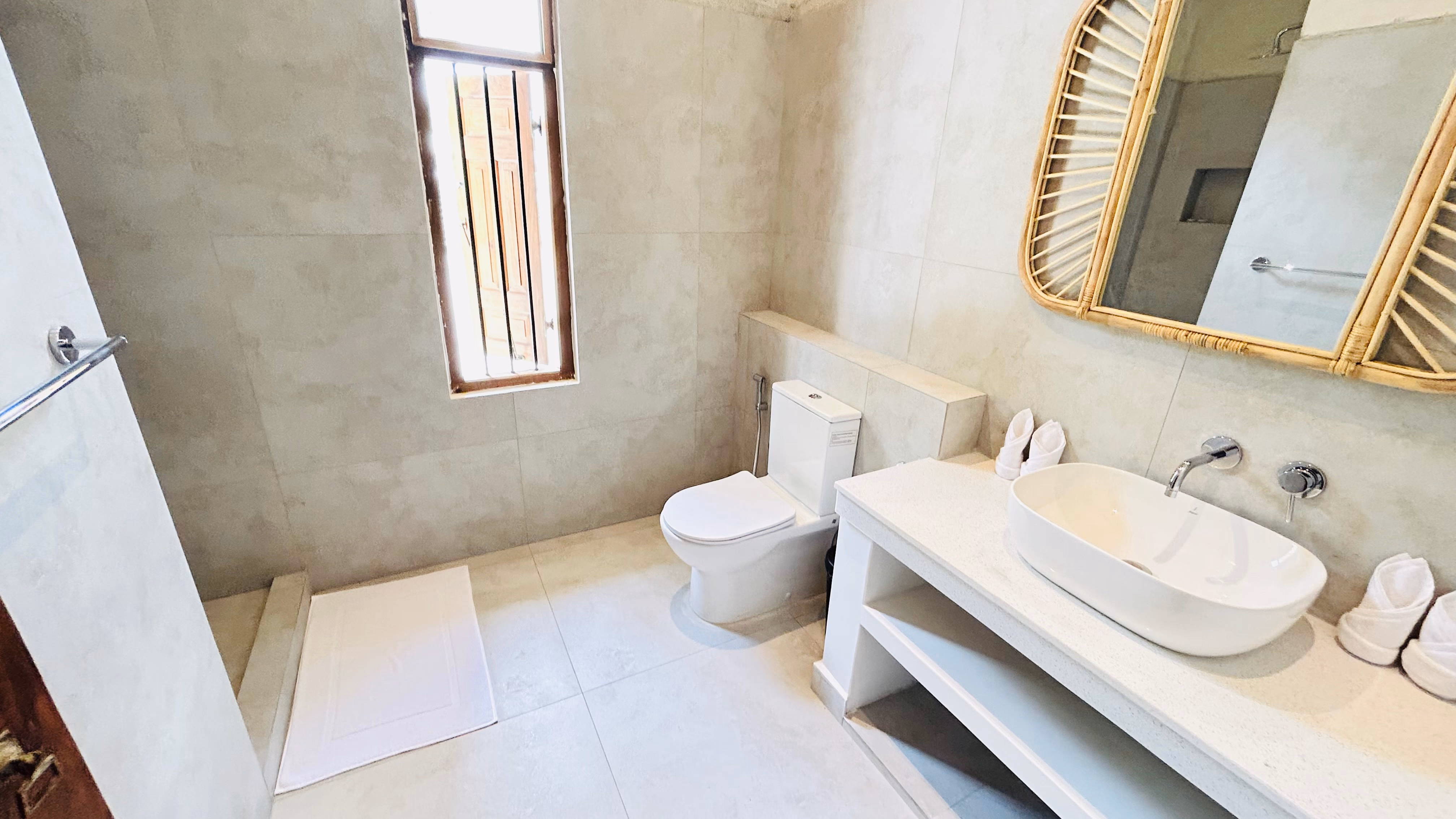 K2 Villa - Manicured gardens providing a tranquil atmosphere.